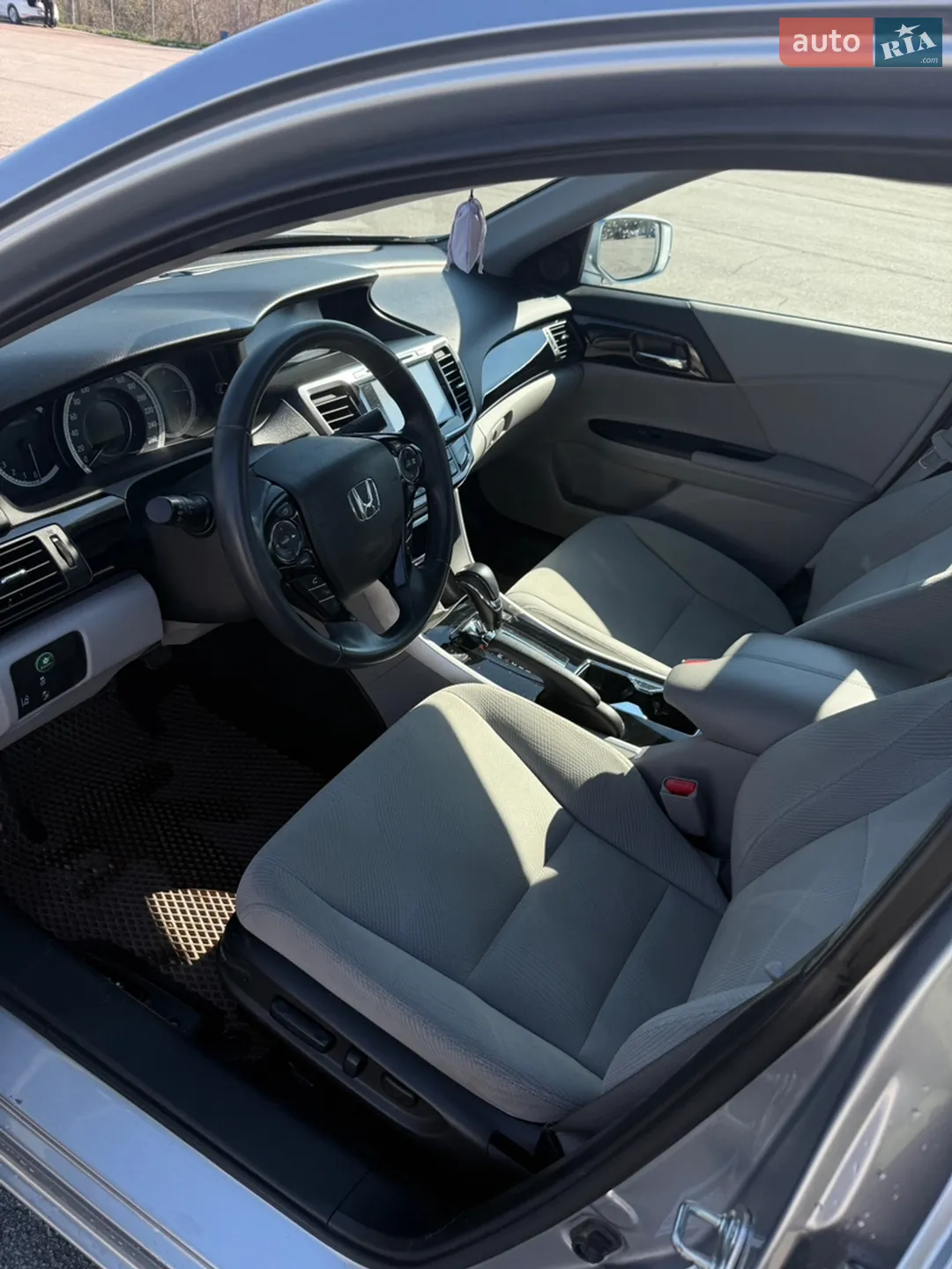2016 Honda Accord - мініатюра 14