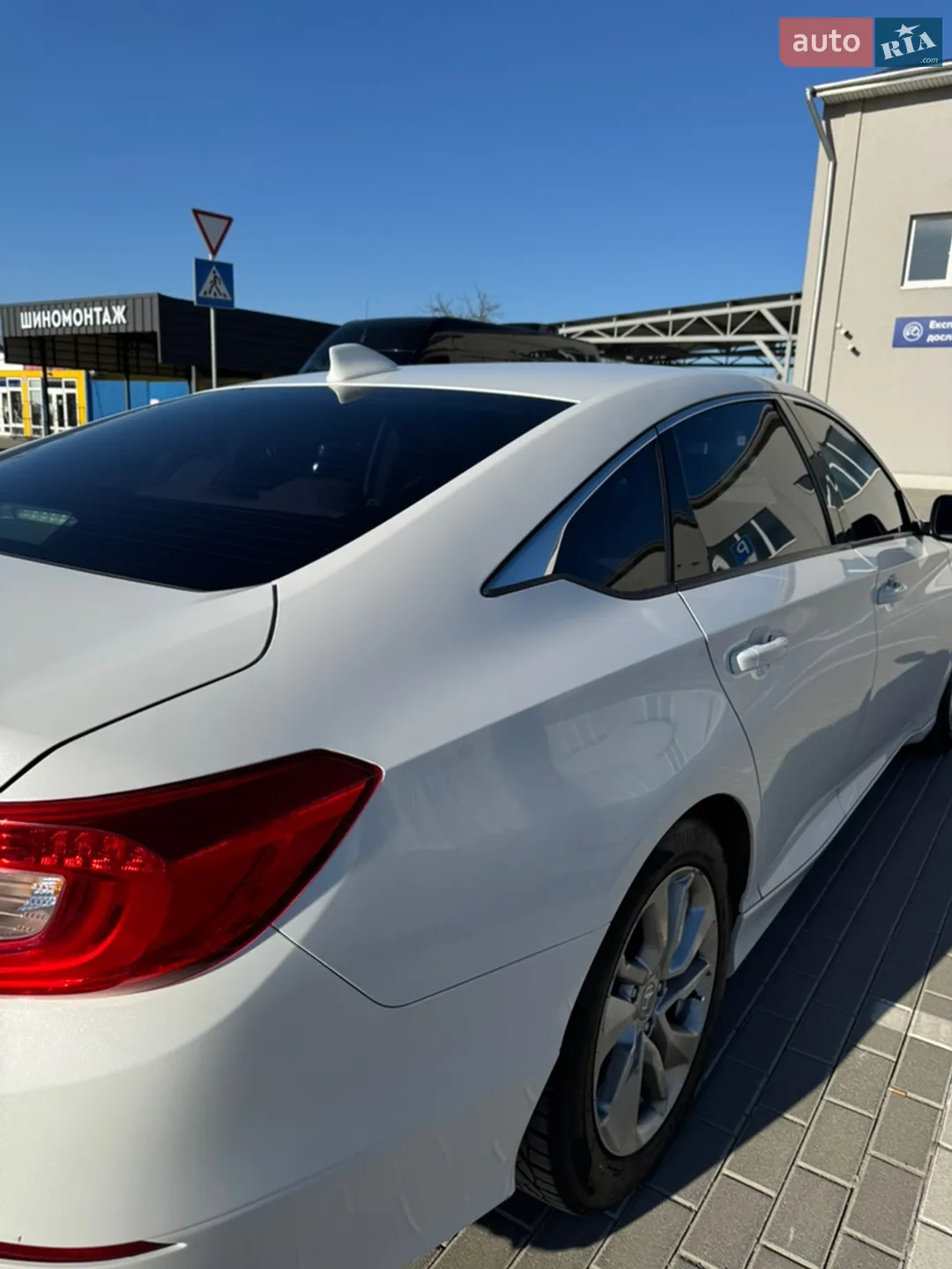 2018 Honda Accord - мініатюра 9