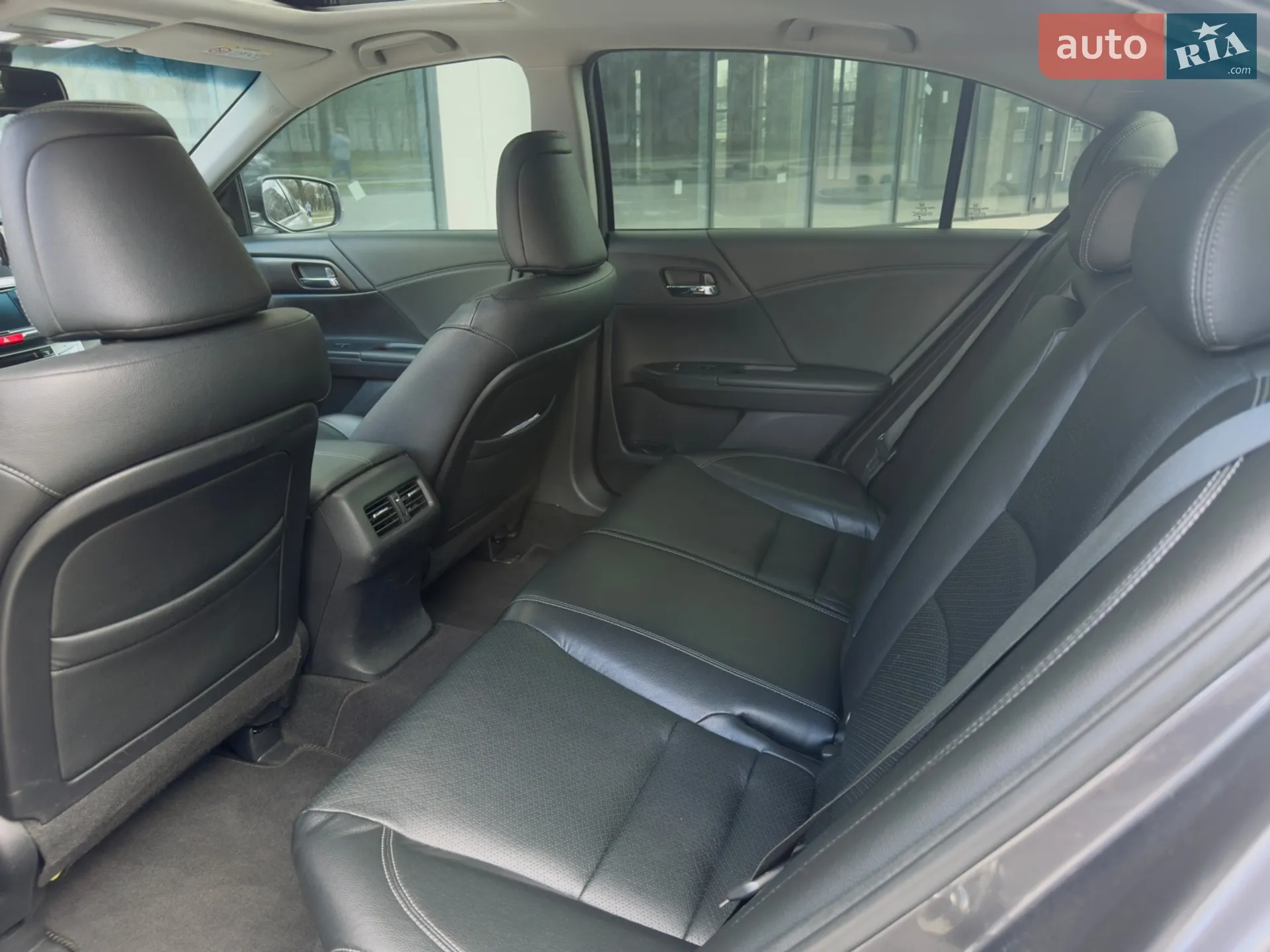 2013 Honda Accord - мініатюра 16