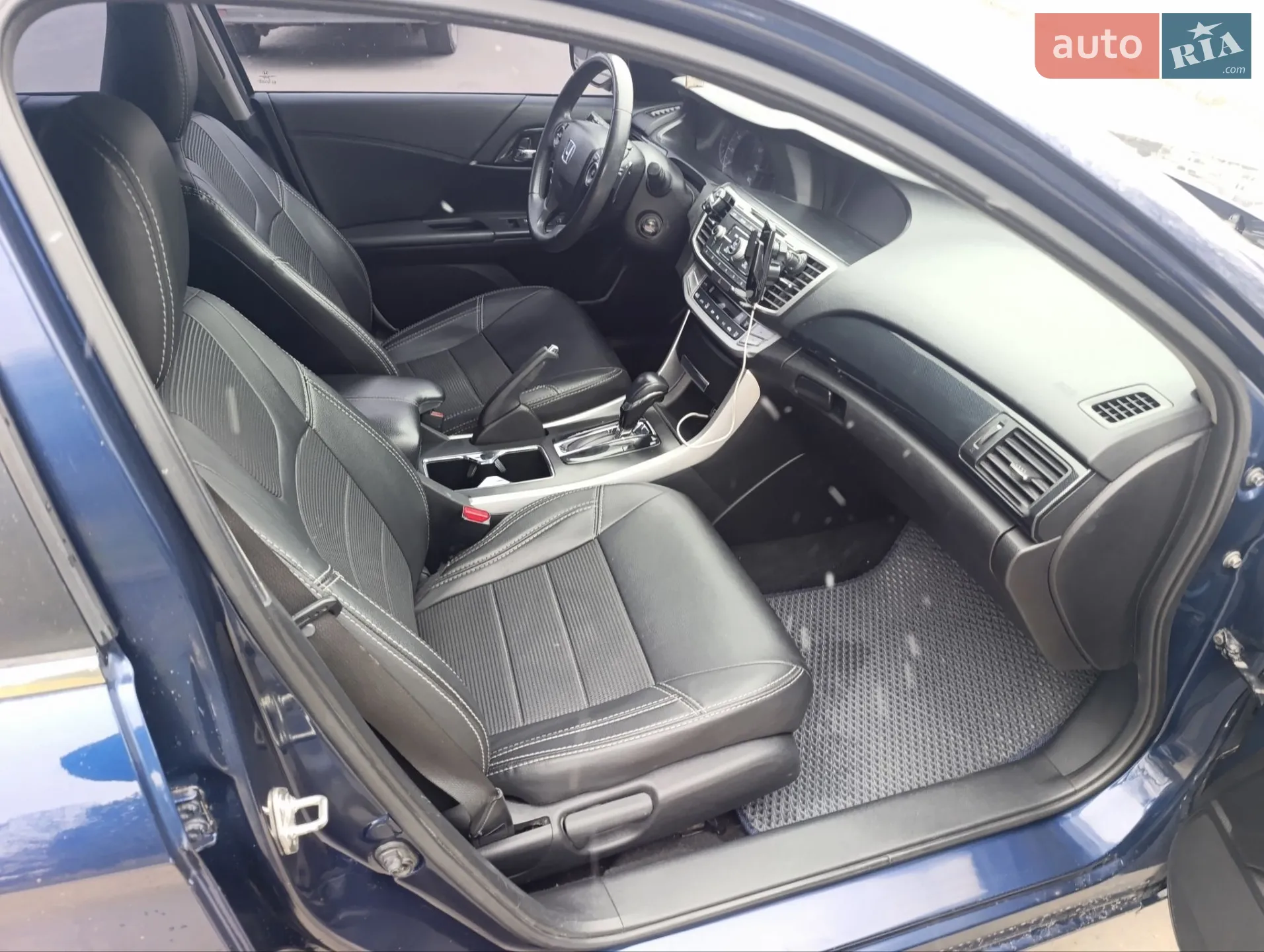 2015 Honda Accord - мініатюра 11