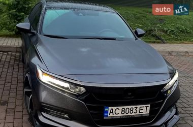 Седан Honda Accord 2017 в Луцке