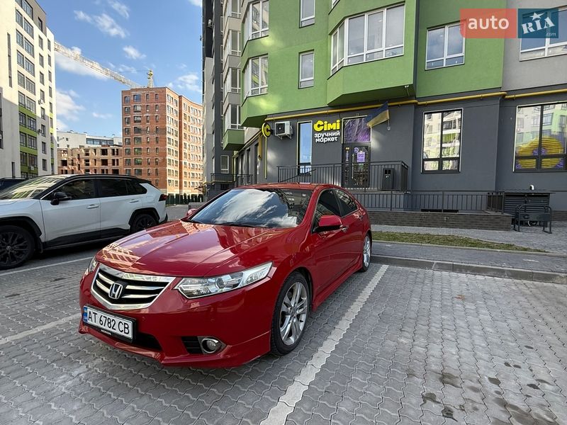 Седан Honda Accord 2012 в Ивано-Франковске