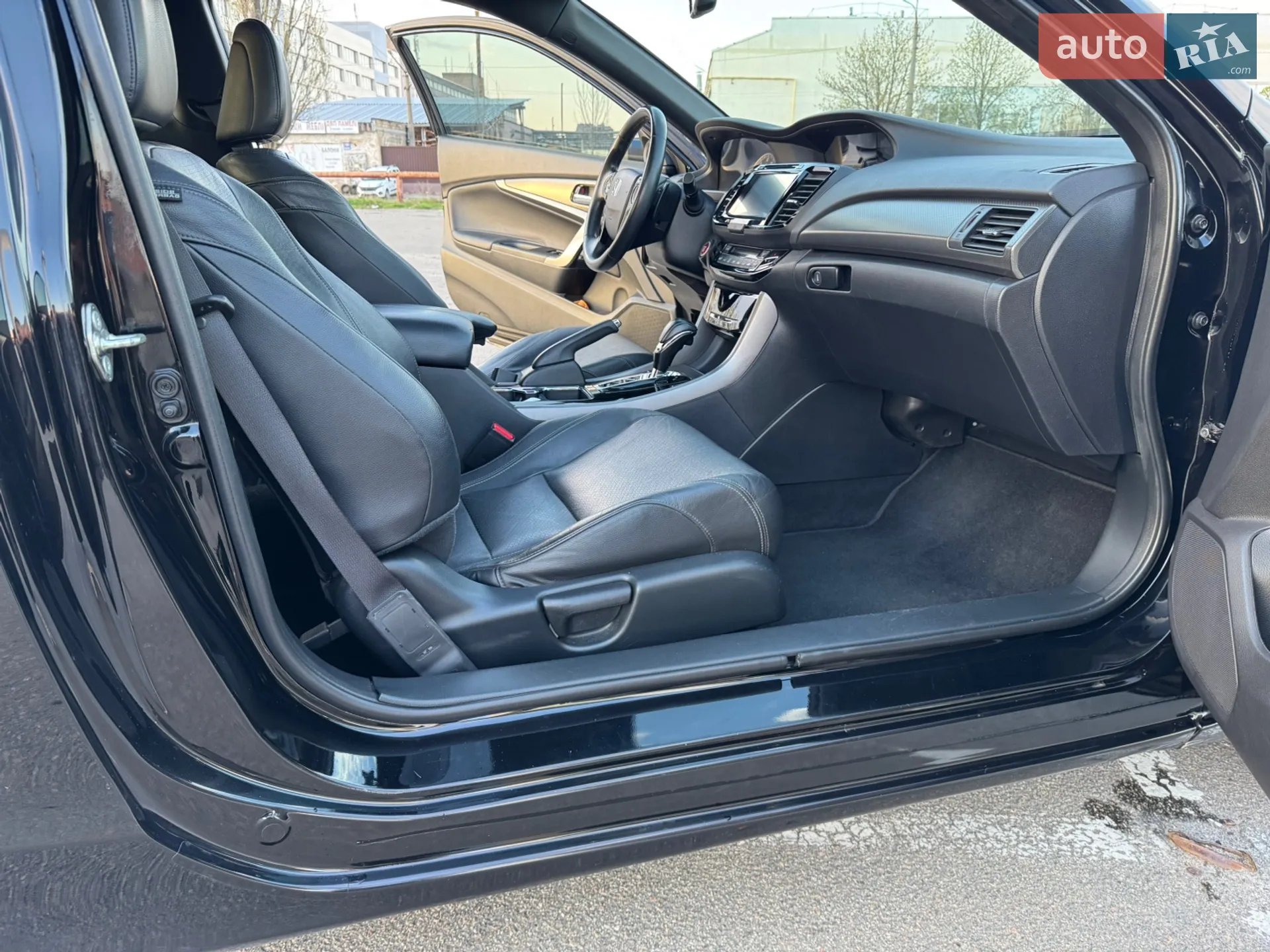 2017 Honda Accord - мініатюра 19