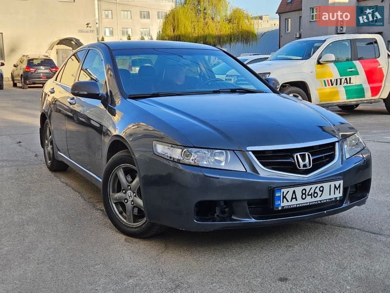 Седан Honda Accord 2004 в Киеве фото 10 Седан Honda Accord 2004 в Киеве