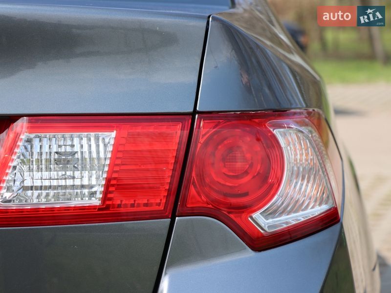 Седан Honda Accord 2008 в Киеве