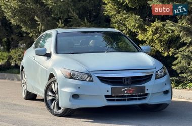 Купе Honda Accord 2010 в Тернополі
