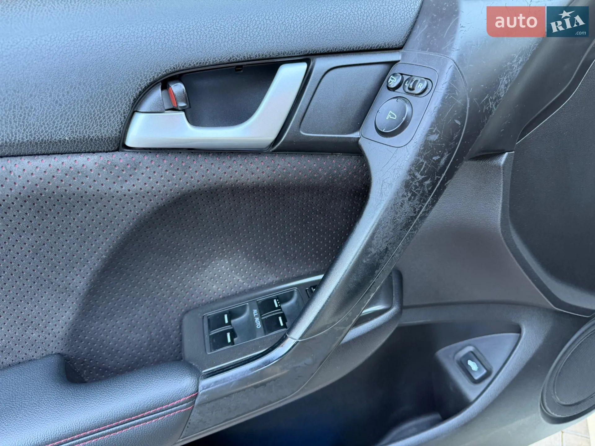 2011 Honda Accord - мініатюра 8