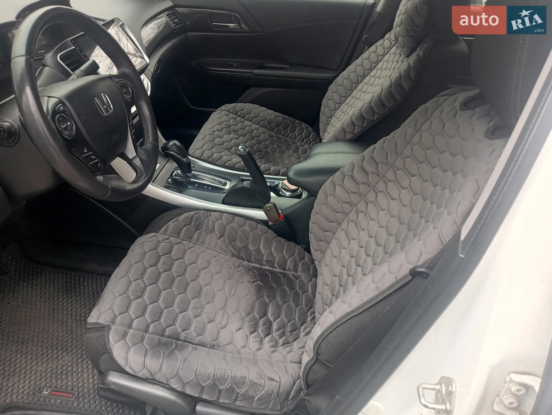2013 Honda Accord - мініатюра 8