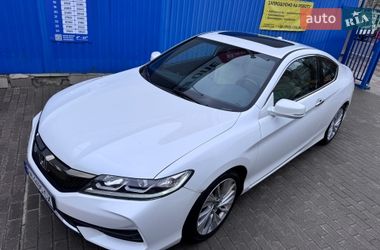 Купе Honda Accord 2016 в Киеве