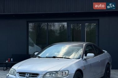 Купе Honda Accord 2000 в Черновцах