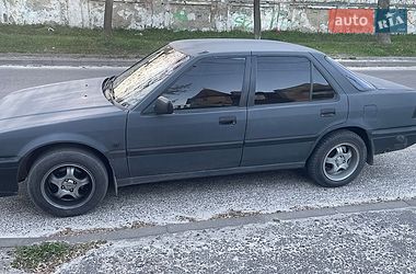 Седан Honda Accord 1986 в Львові