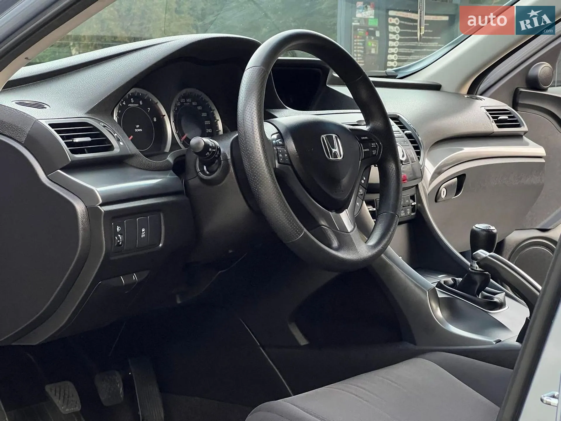 2011 Honda Accord - мініатюра 19