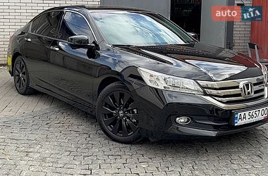 Седан Honda Accord 2014 в Житомире