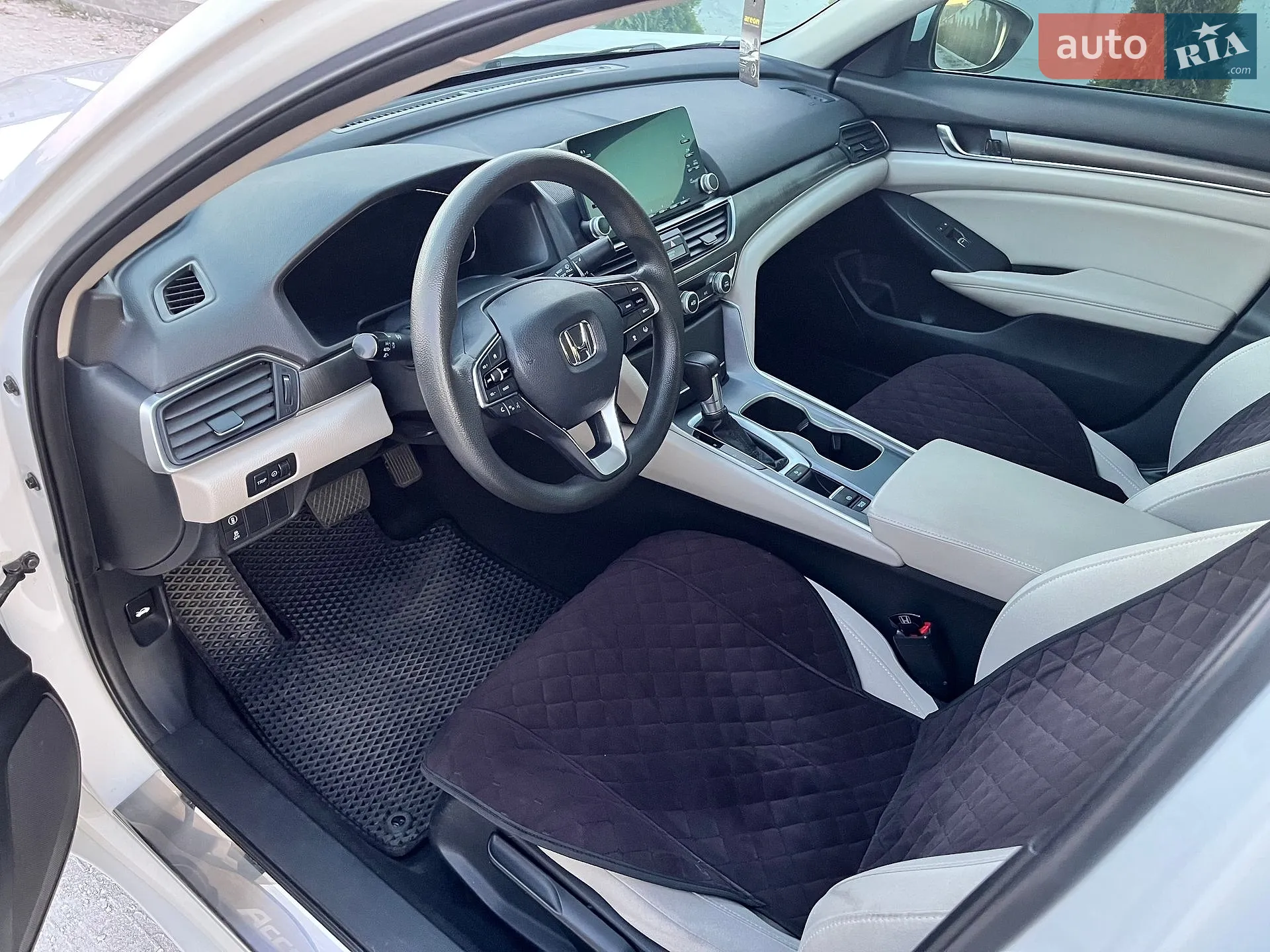 2018 Honda Accord - мініатюра 19
