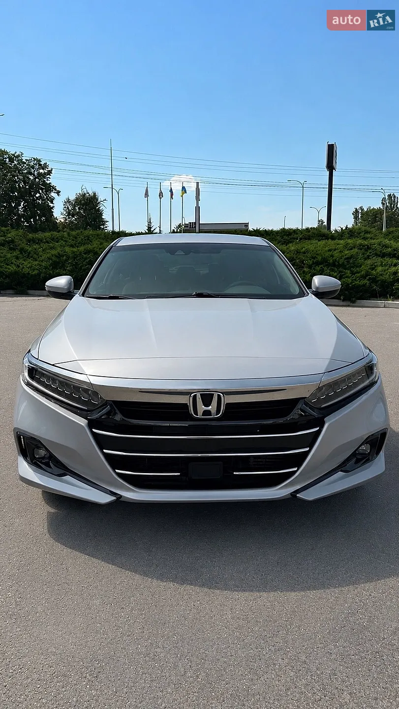 2022 Honda Accord - фото 1