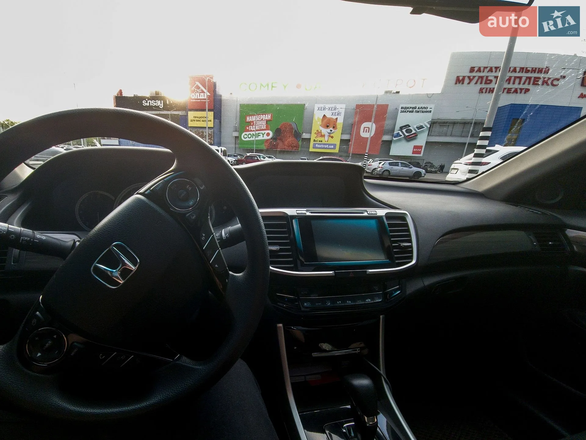 2015 Honda Accord - мініатюра 2
