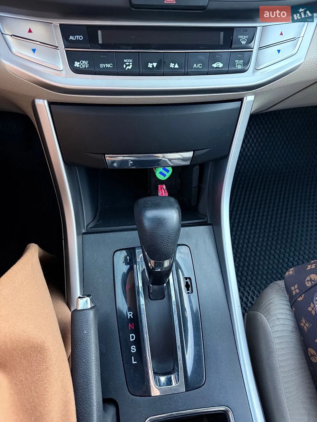 2014 Honda Accord - мініатюра 14