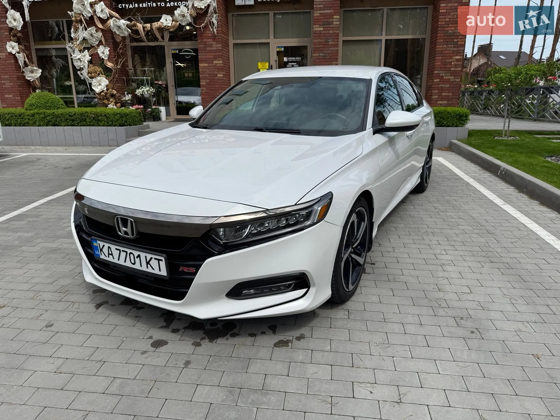 2019 Honda Accord - мініатюра 2