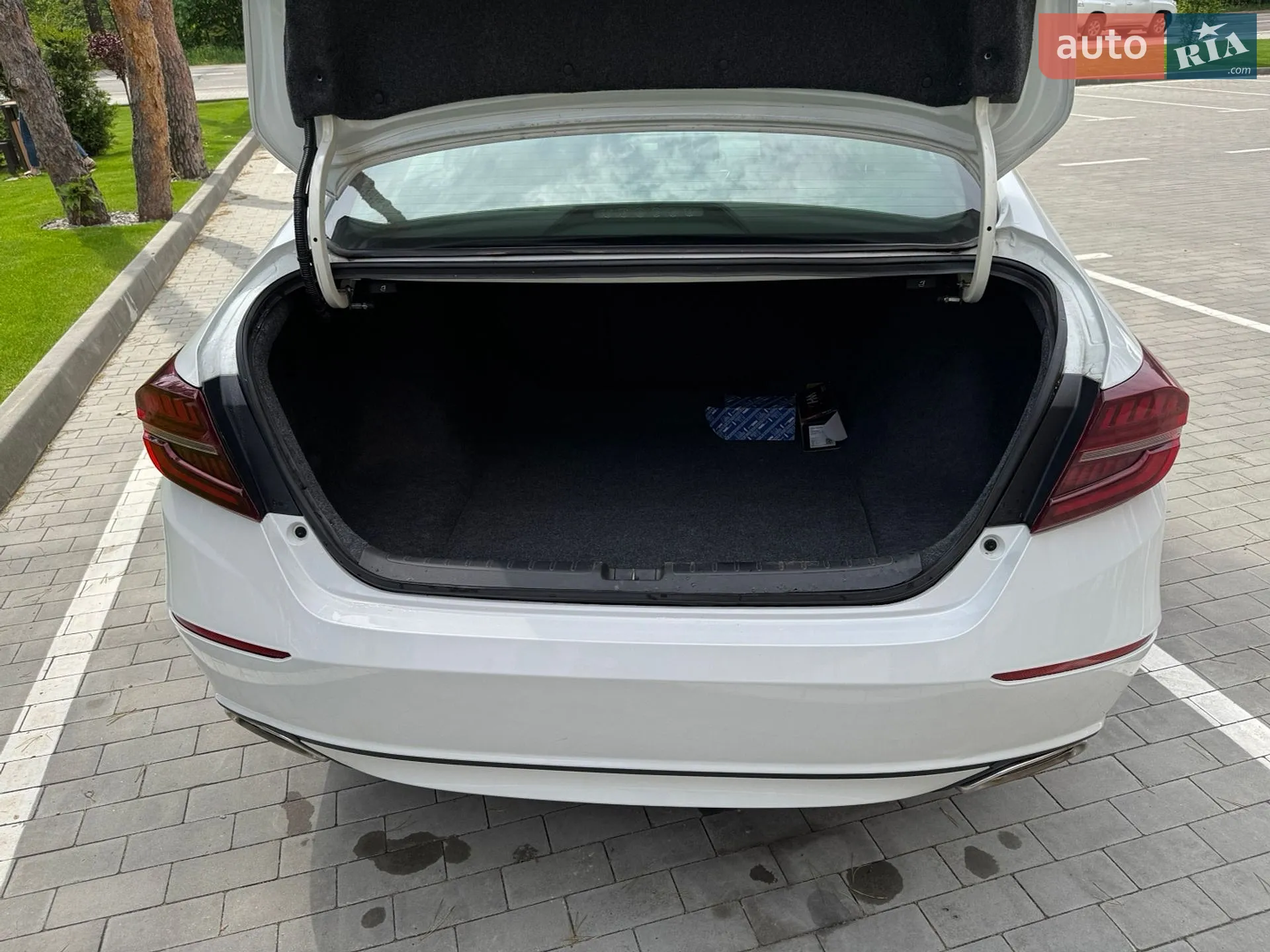 2019 Honda Accord - мініатюра 28