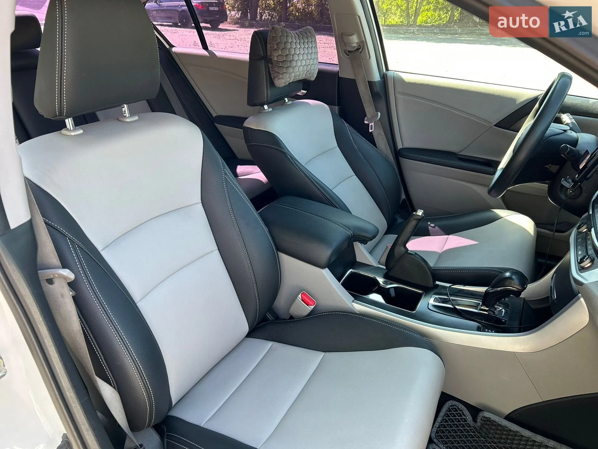 2014 Honda Accord - мініатюра 16