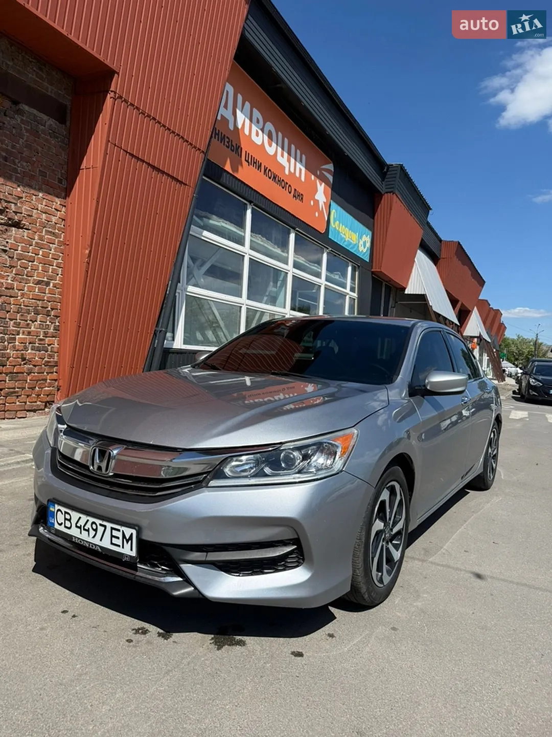 2017 Honda Accord - мініатюра 2