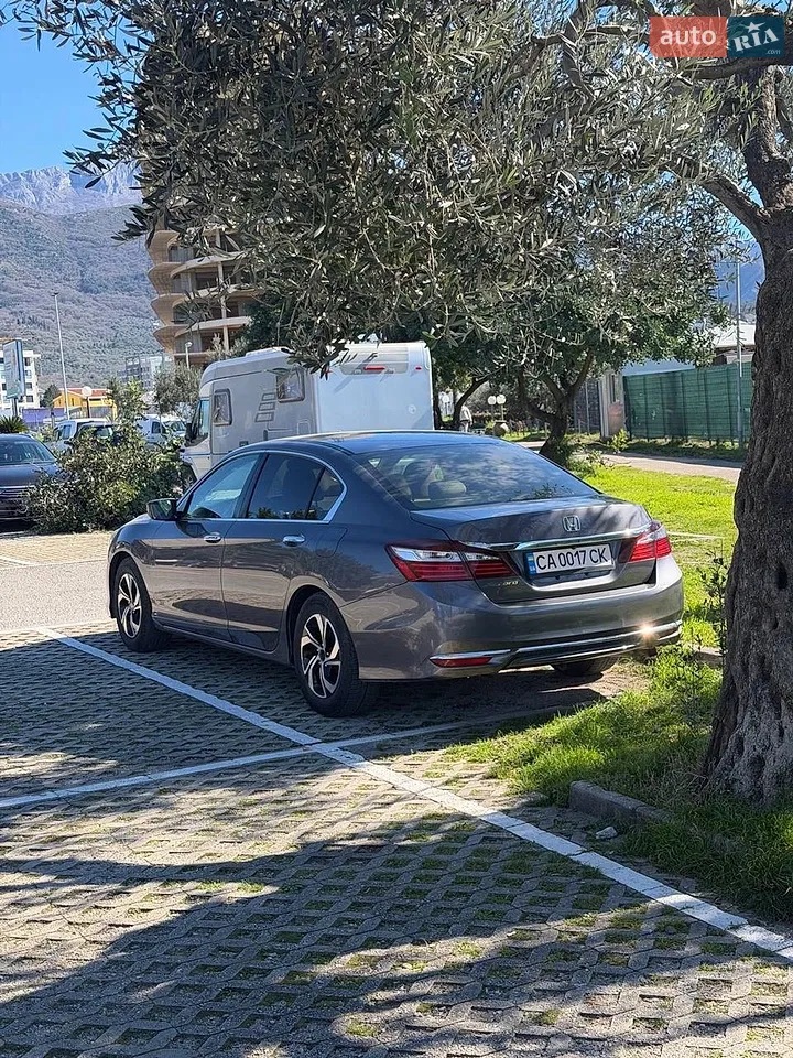 2016 Honda Accord - мініатюра 19