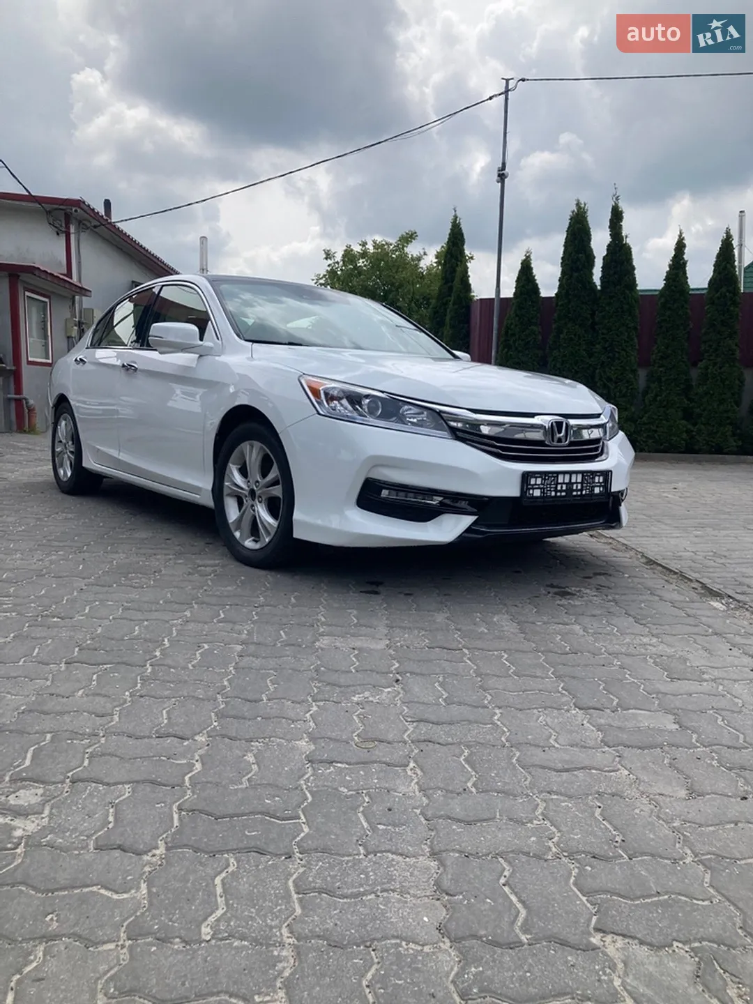 2017 Honda Accord - мініатюра 2