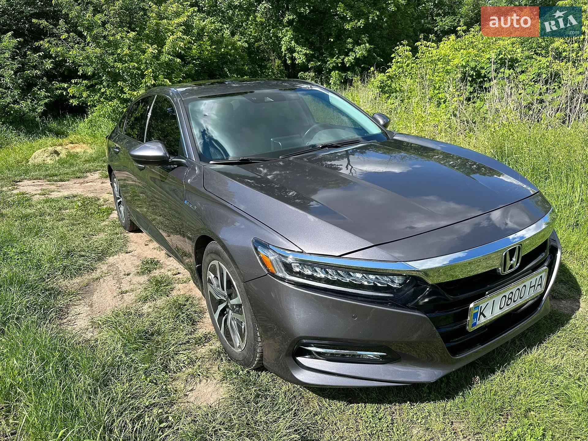 Honda Accord 2019 VIN 1HGCV3F94LA002680 фото оголошення 3 з 21