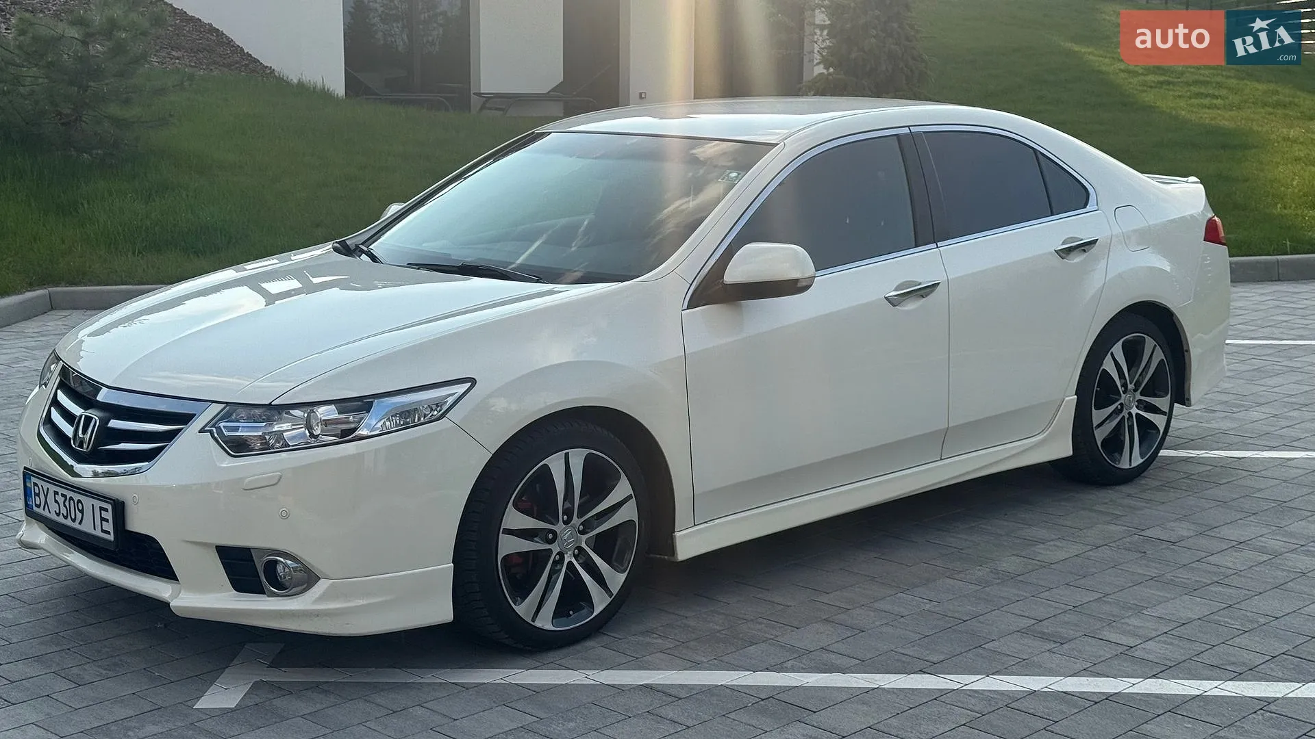 2011 Honda Accord - мініатюра 2