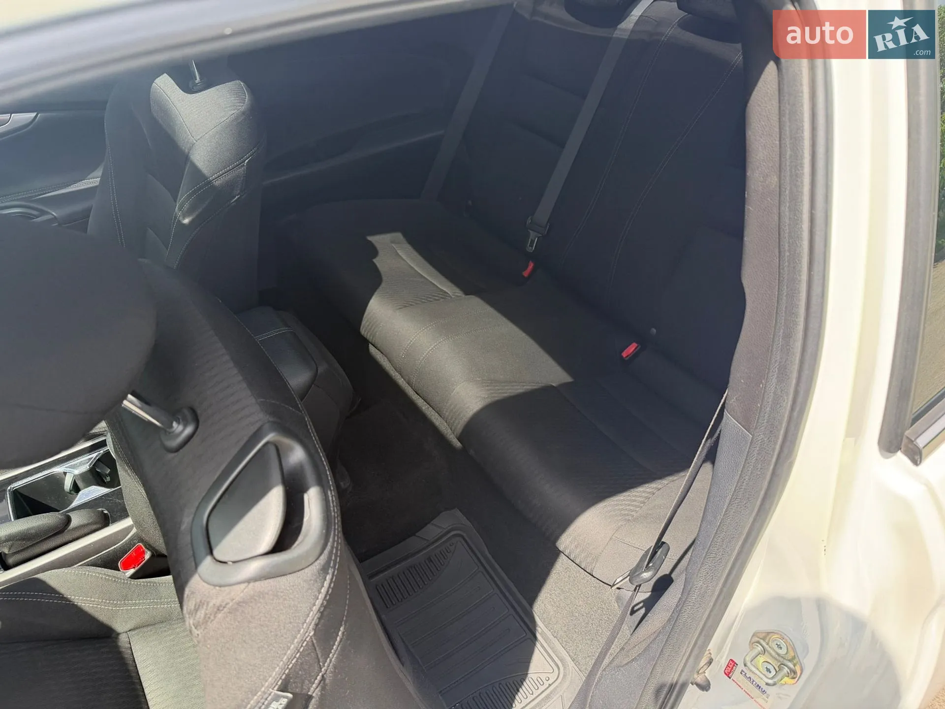 2016 Honda Accord - мініатюра 15