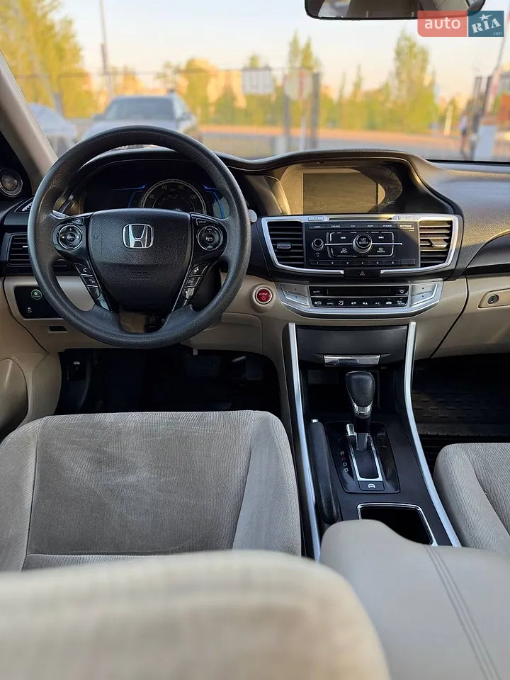 2016 Honda Accord - мініатюра 9