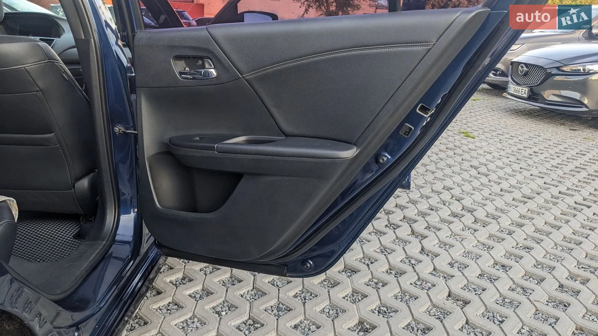 2015 Honda Accord - мініатюра 28