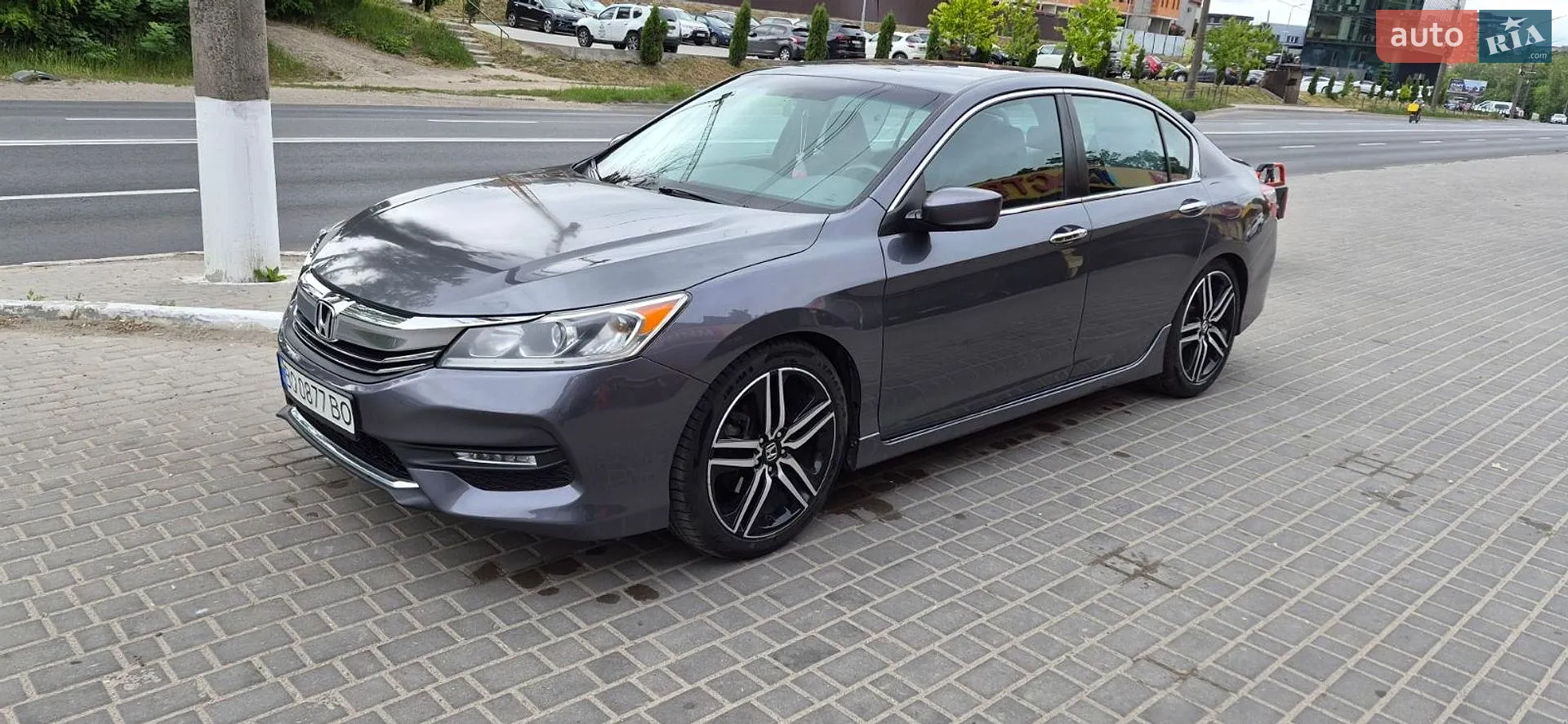 2016 Honda Accord - мініатюра 18