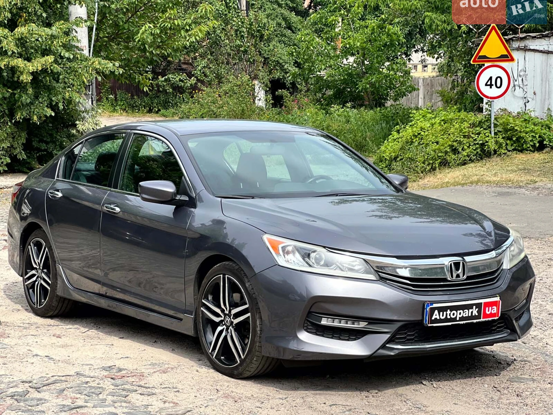 2015 Honda Accord - мініатюра 3