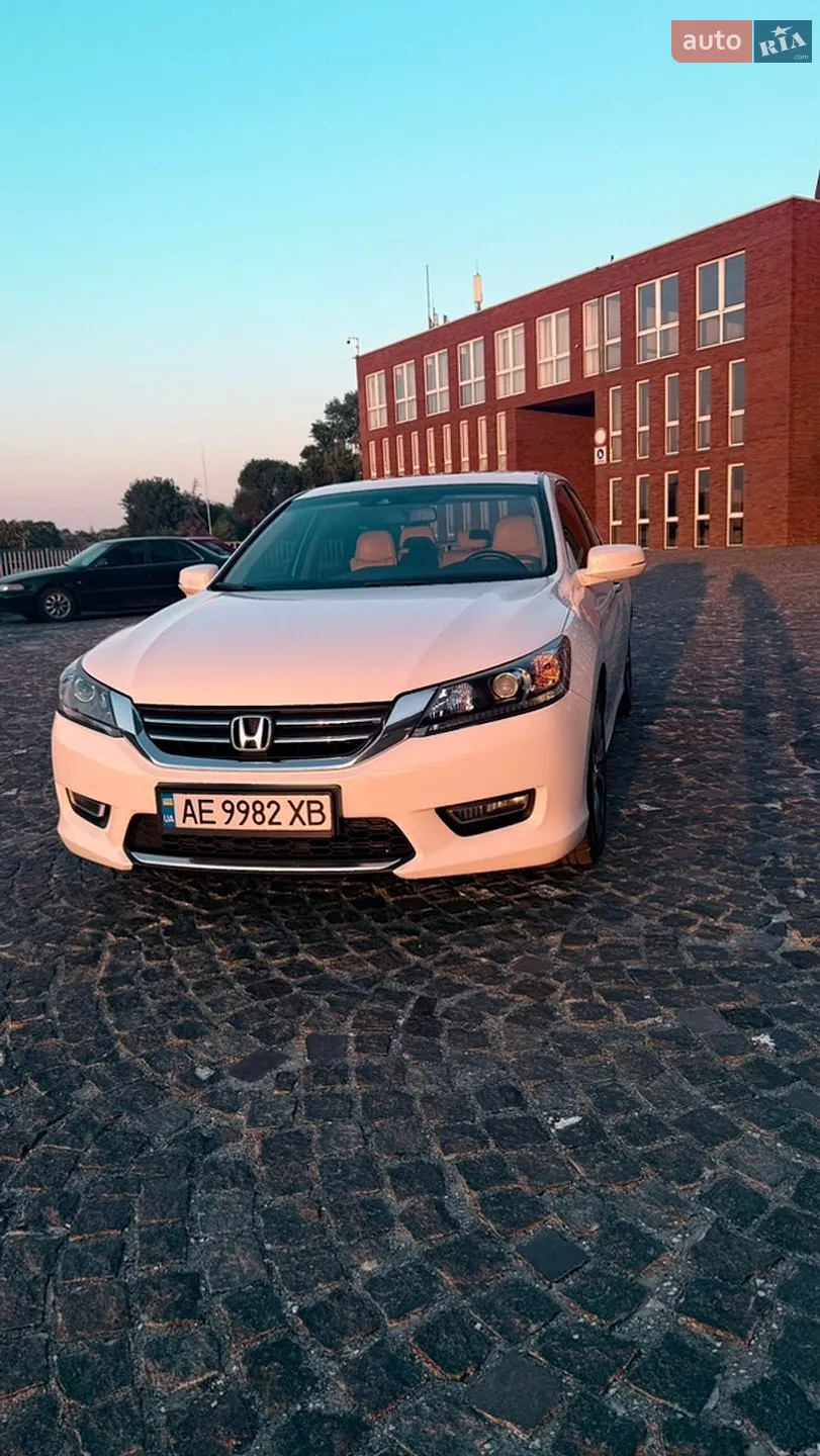2012 Honda Accord - мініатюра 3