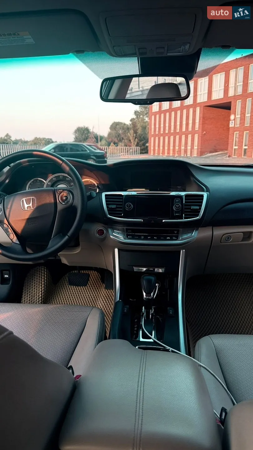 2012 Honda Accord - мініатюра 6