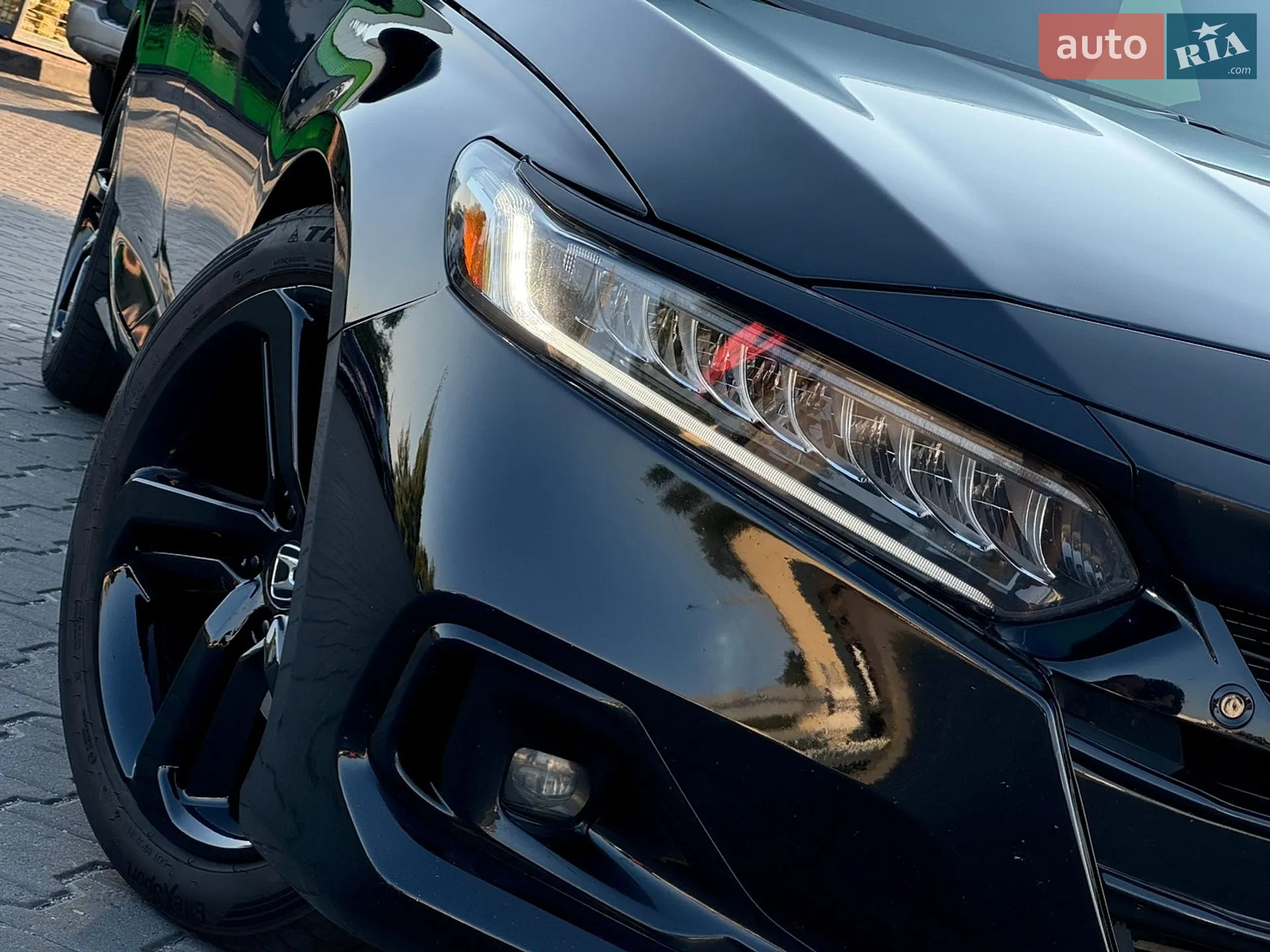 2021 Honda Accord - мініатюра 2