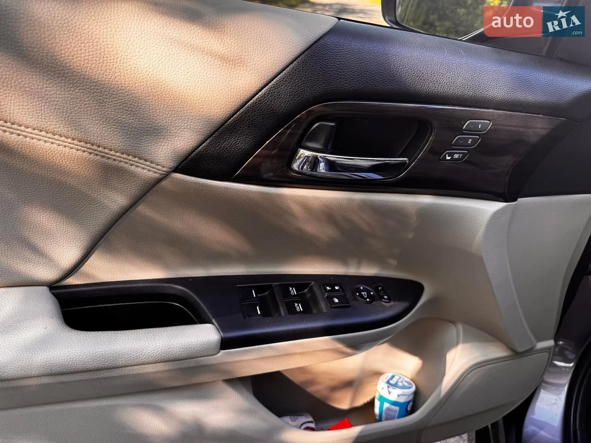 2016 Honda Accord - мініатюра 17