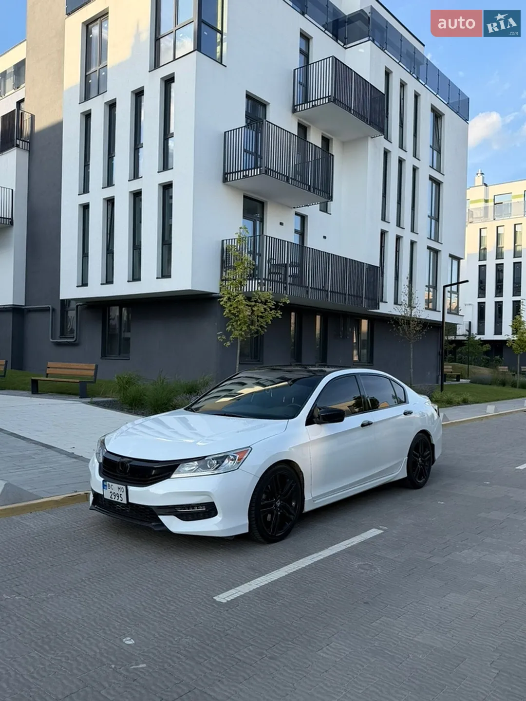 2016 Honda Accord - мініатюра 11