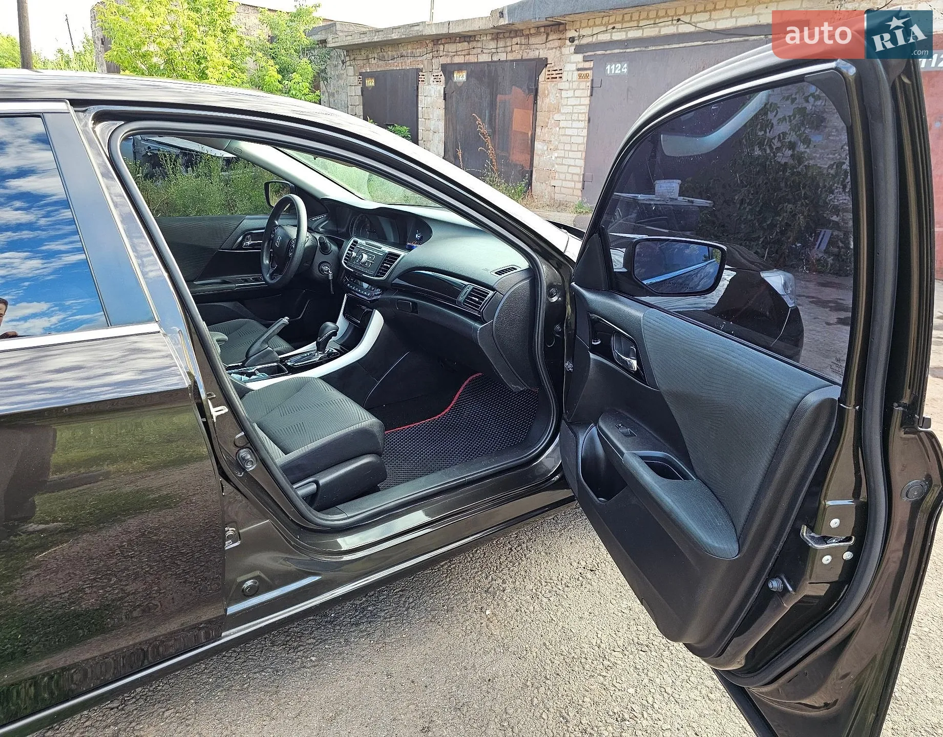 2016 Honda Accord - мініатюра 38