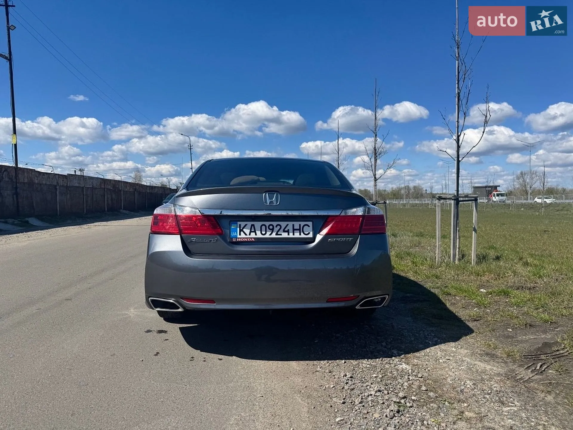 2015 Honda Accord - мініатюра 16