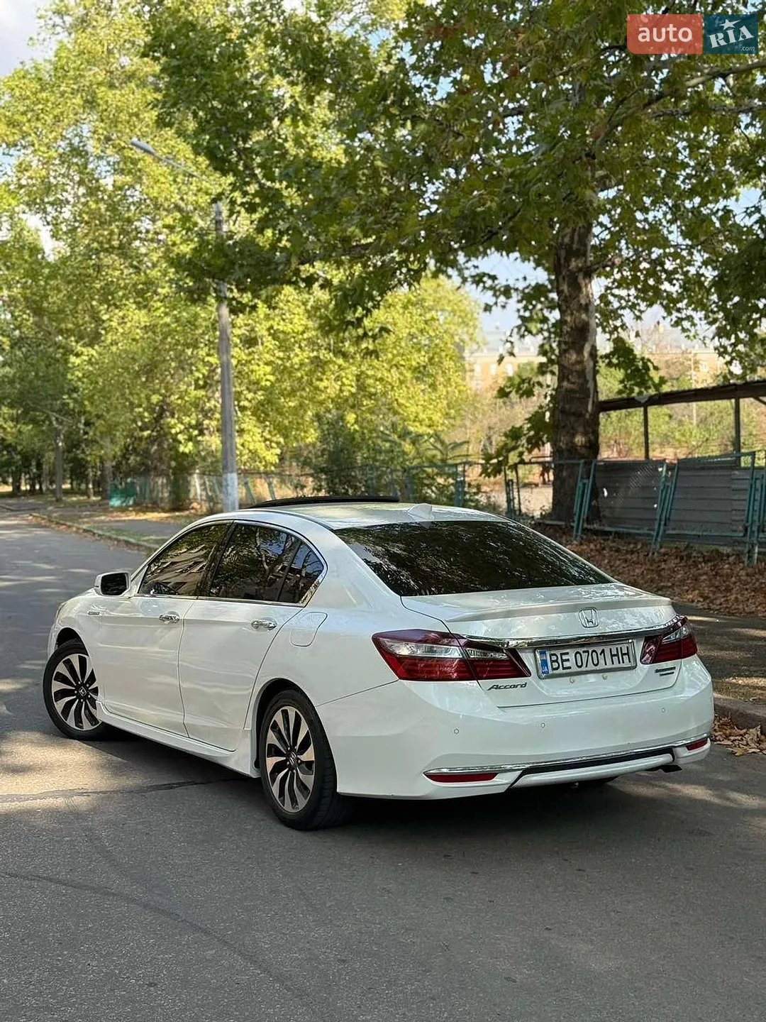 2017 Honda Accord - мініатюра 3