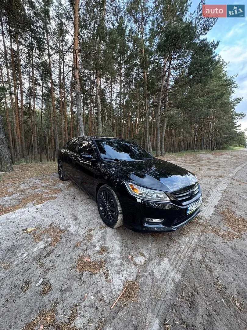 2015 Honda Accord - мініатюра 16