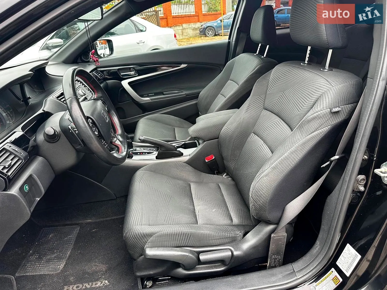 2016 Honda Accord - мініатюра 13