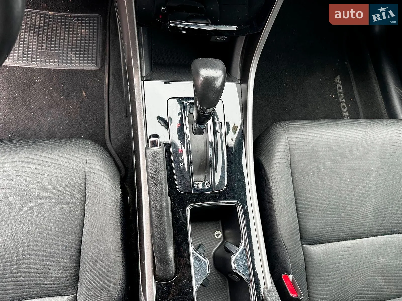 2016 Honda Accord - мініатюра 20