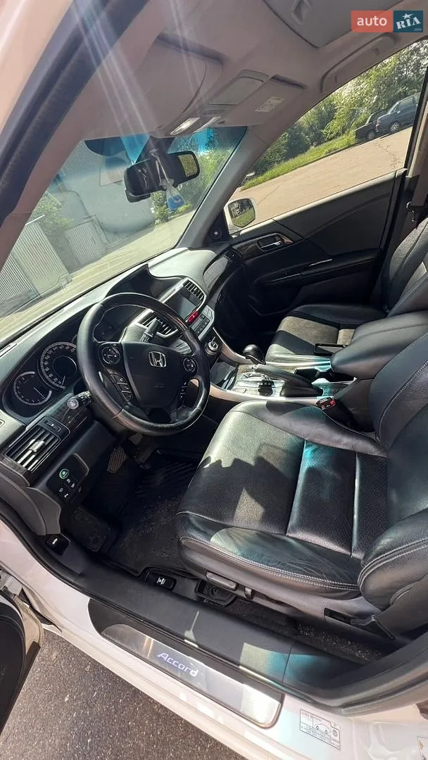 2013 Honda Accord - мініатюра 8