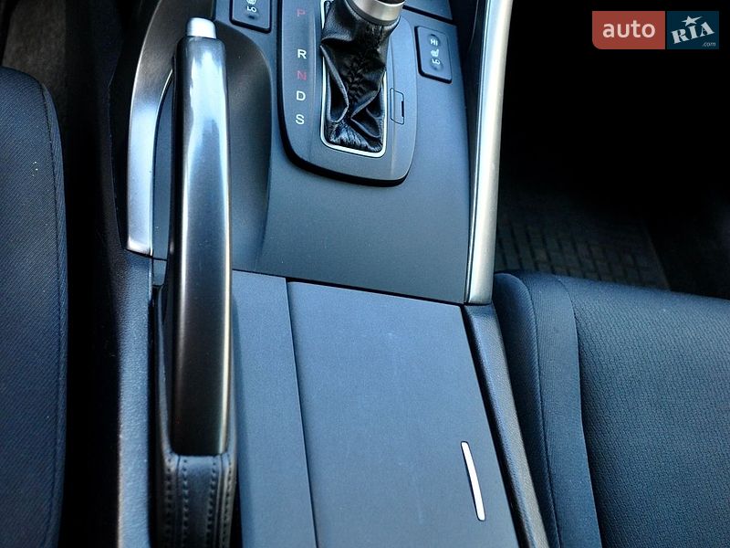 Седан Honda Accord 2012 в Киеве
