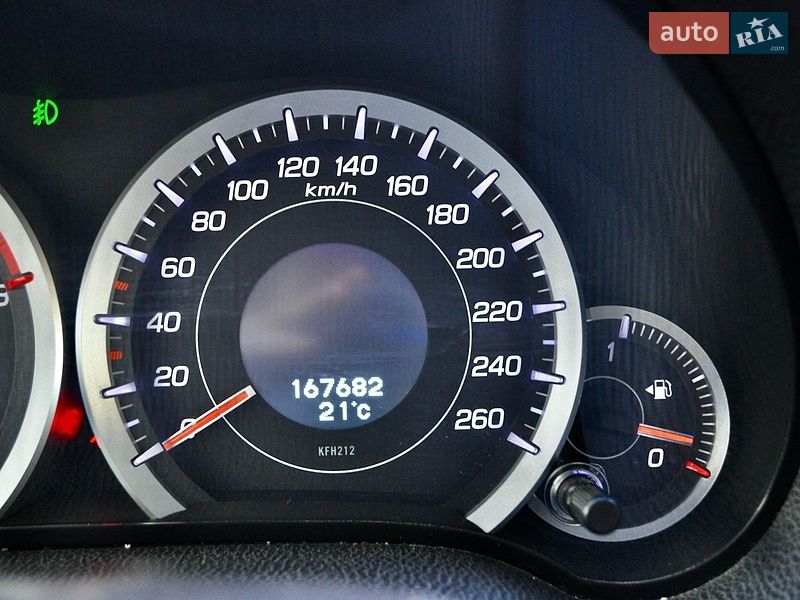 Седан Honda Accord 2012 в Киеве