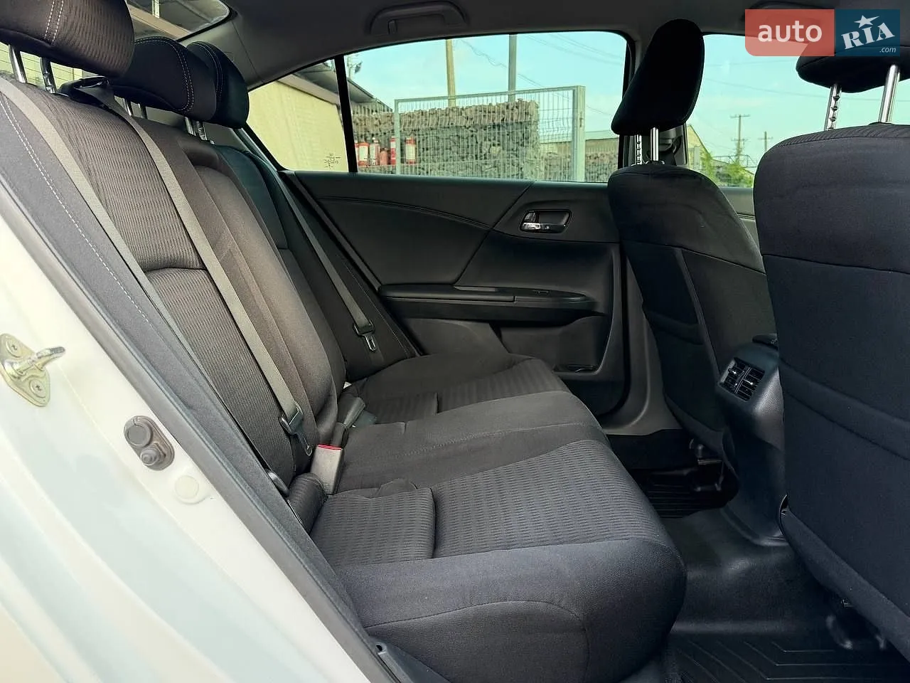 2013 Honda Accord - мініатюра 32