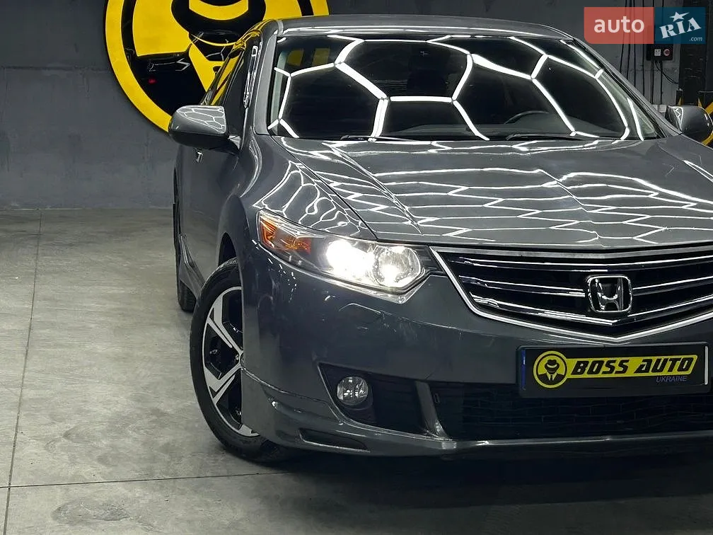 2010 Honda Accord - мініатюра 2